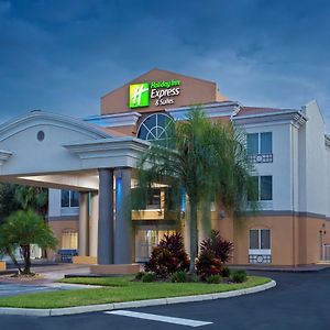 Holiday Inn Express & Suites Tavares By Ihg